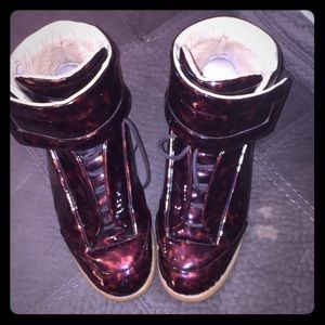 Maison Margiela Future tortoise patent leather